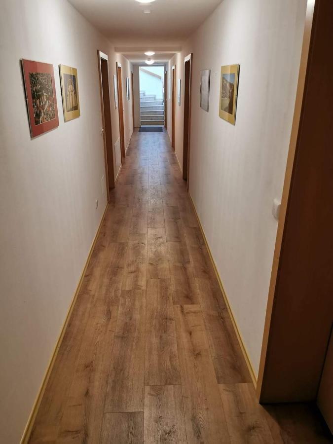 Gasthaus Felsenwastl Эссинг Экстерьер фото