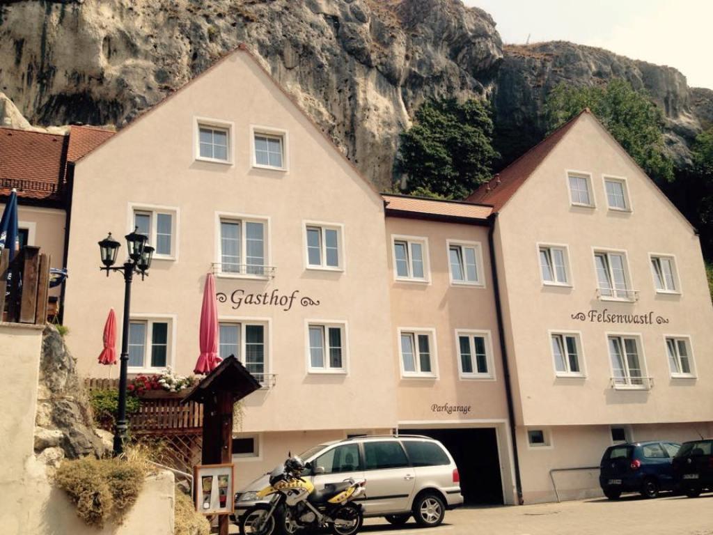 Gasthaus Felsenwastl Эссинг Экстерьер фото