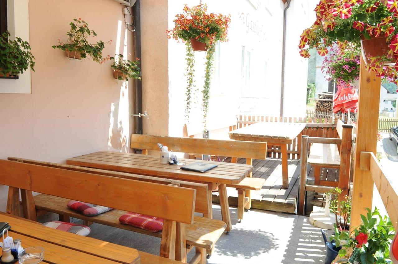 Gasthaus Felsenwastl Эссинг Экстерьер фото